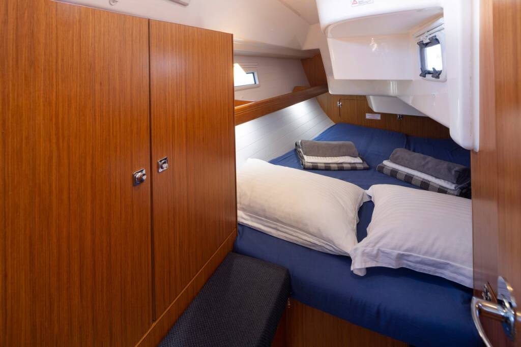 Sailing yacht Bavaria Cruiser 34 Nikitas