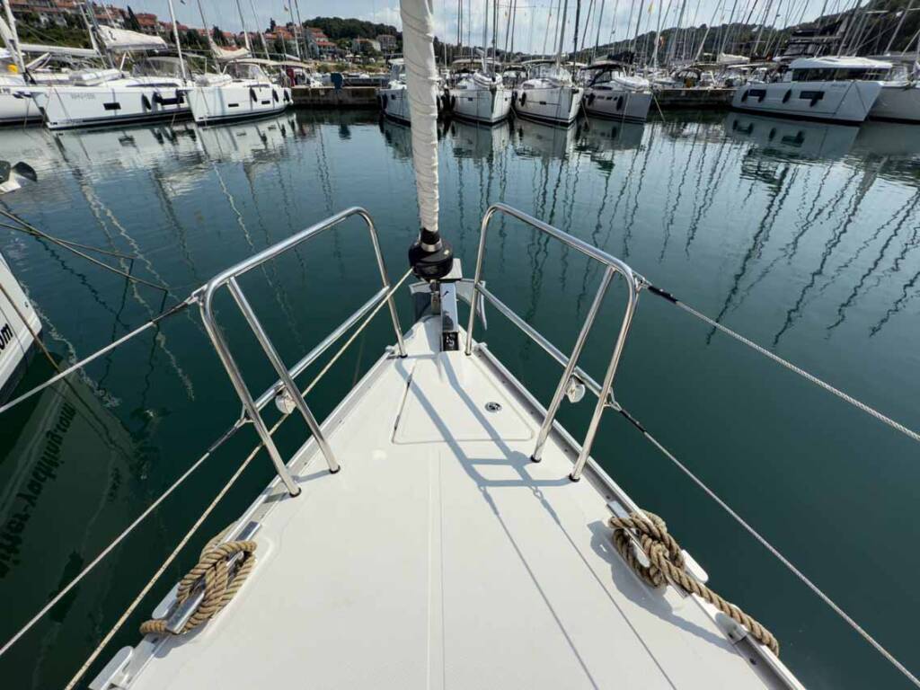 Sailing yacht Bavaria Cruiser 34 Hydra