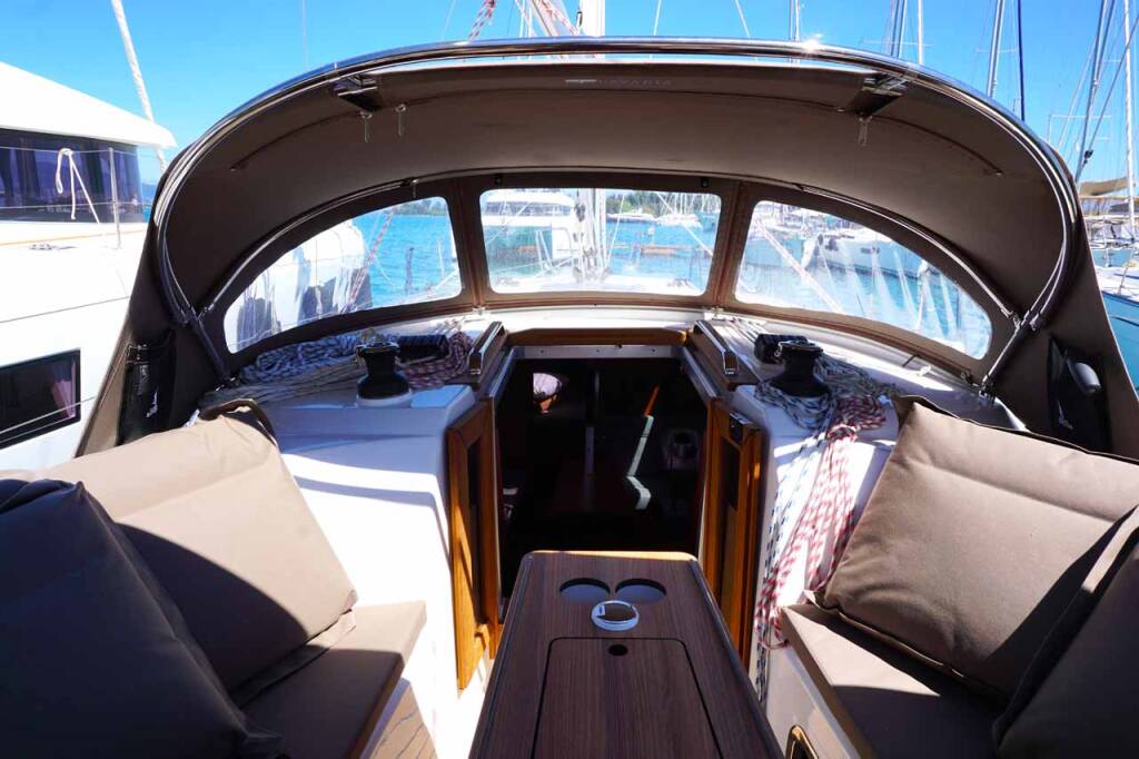 Sailing yacht Bavaria Cruiser 34 