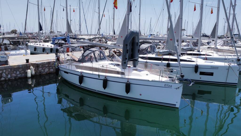 Sailing yacht Bavaria Cruiser 34 Eliza