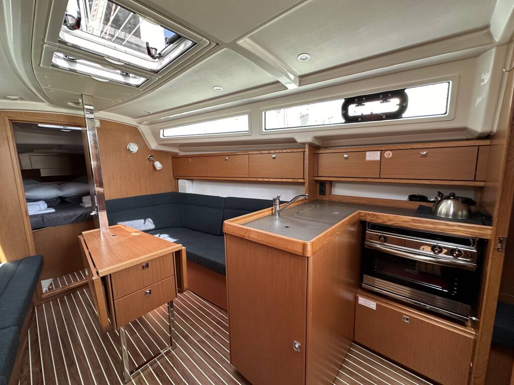 Segelyachten Bavaria Cruiser 34 Celestia