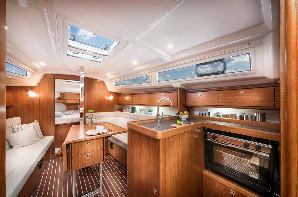Segelyacht Bavaria Cruiser 34 Saga