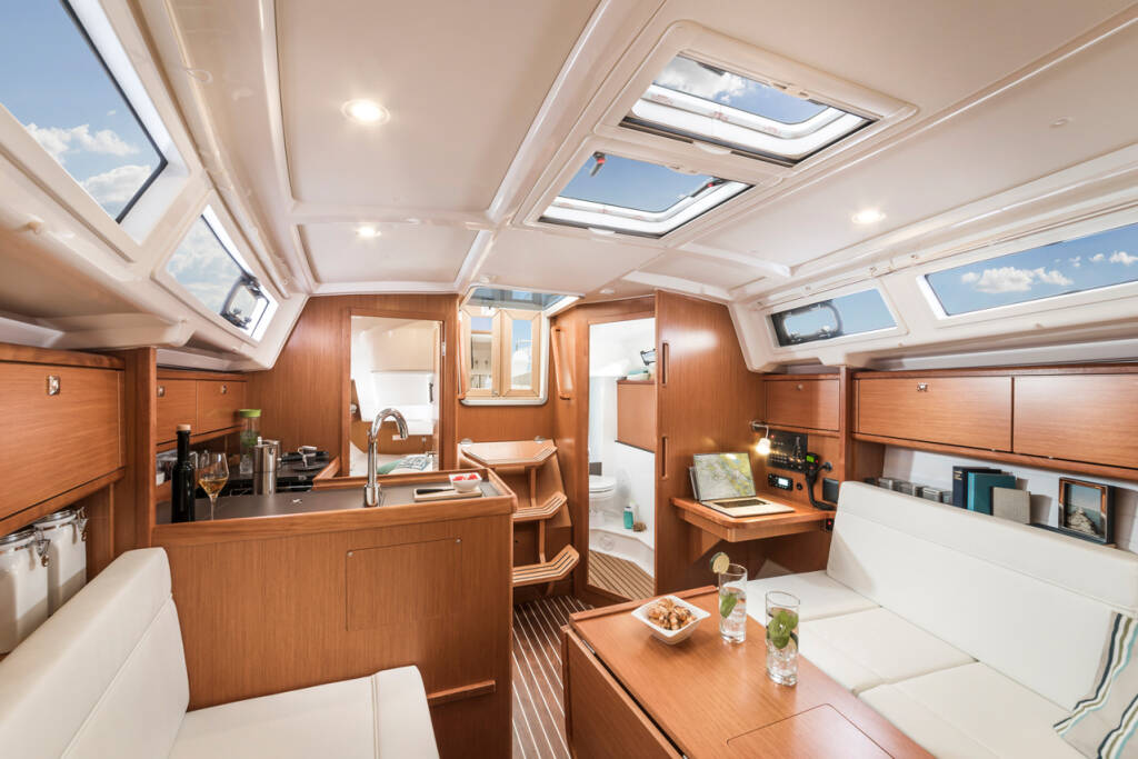 Segelyacht Bavaria Cruiser 34 Saga