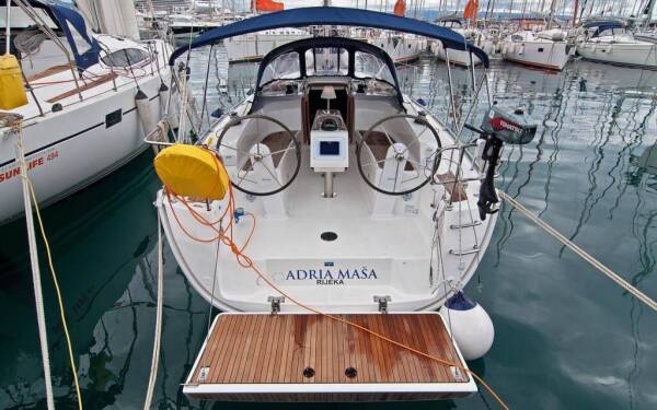 Bavaria Cruiser 34 Adria Maša ACI Marina Split