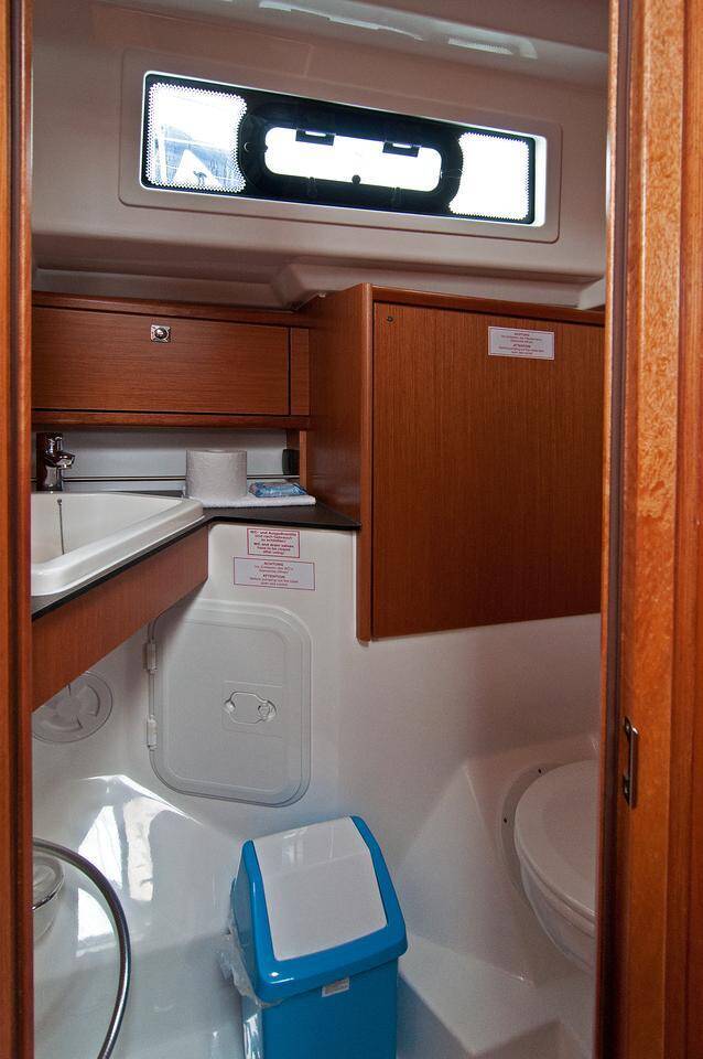 Sailing yacht Bavaria Cruiser 34 Adria Maša