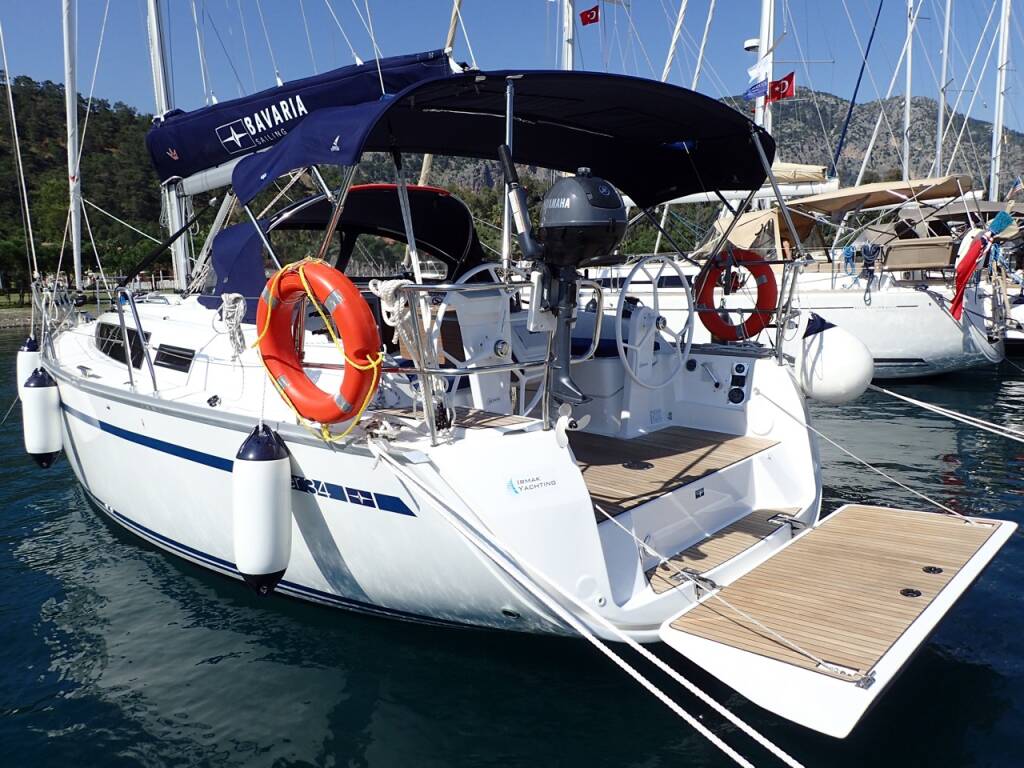 Sailing yacht Bavaria Cruiser 34 Sora