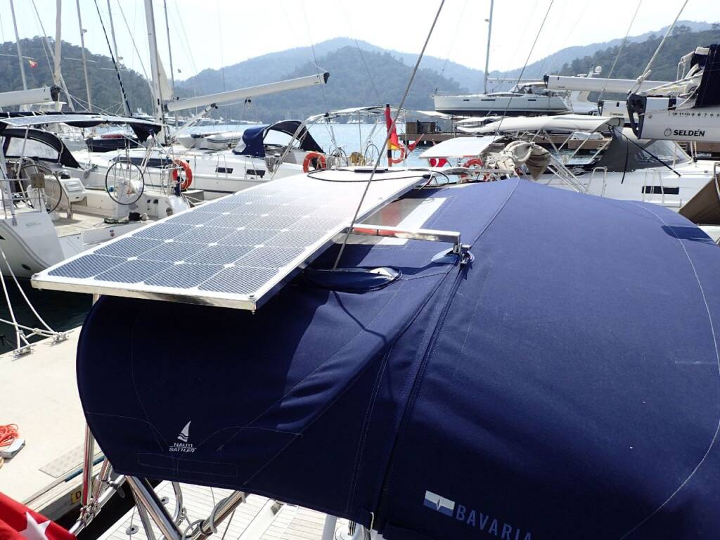 Sailing yacht Bavaria Cruiser 34 Sora