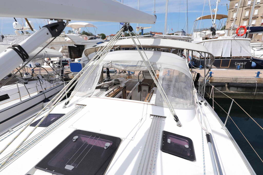 Segelyachten Bavaria Cruiser 36 ECONOMY