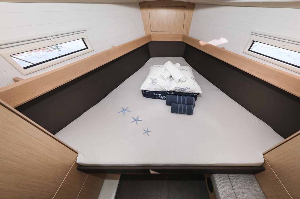 Segelyachten Bavaria Cruiser 37 Style Pura Vida
