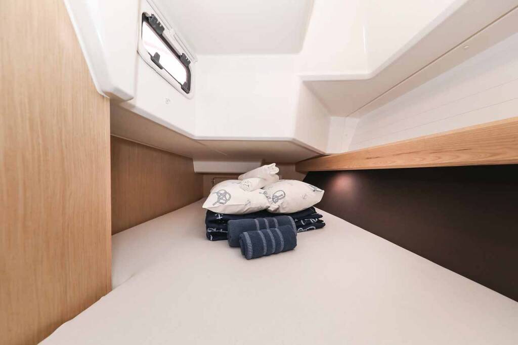Segelyachten Bavaria Cruiser 37 Style Pura Vida