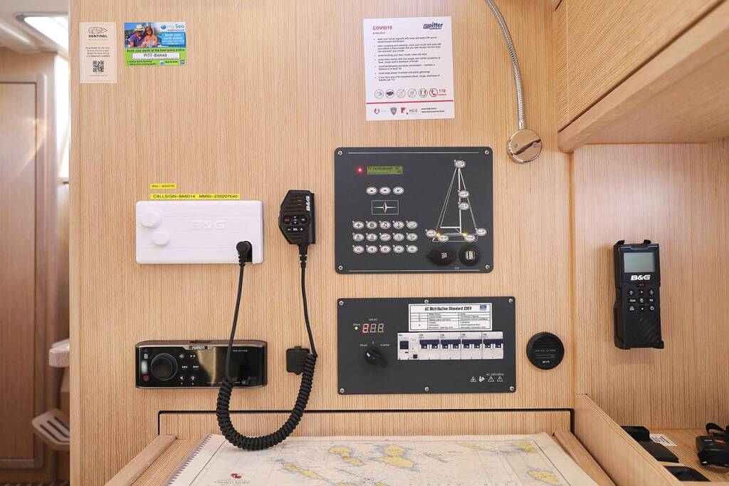 Sailing yacht Bavaria Cruiser 37 Bahari