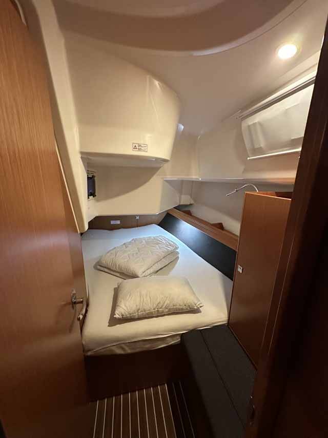 Sailing yacht Bavaria Cruiser 37 Emira