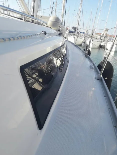 Sailing yacht Bavaria Cruiser 37 John K