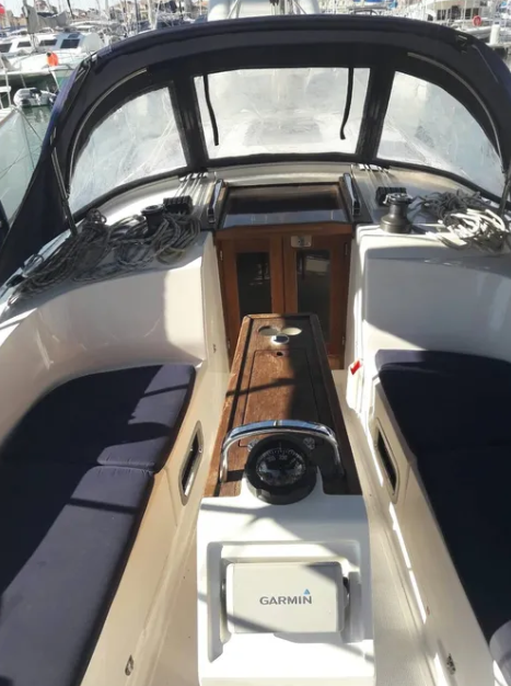 Sailing yacht Bavaria Cruiser 37 John K