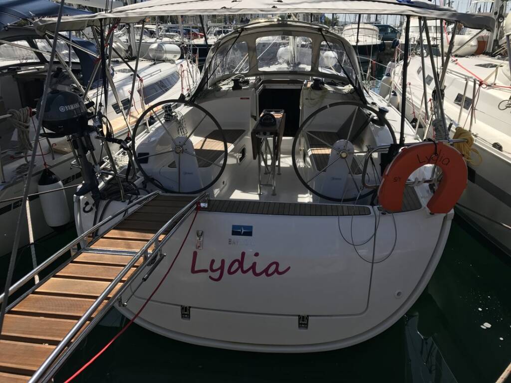 Sailing yacht Bavaria Cruiser 37 Lydia
