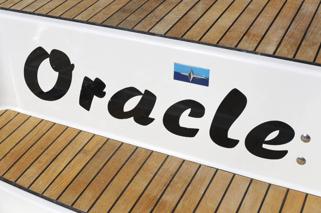 Sailing yacht Bavaria Cruiser 37 Oracle