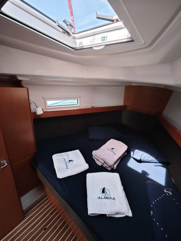 Segelyachten Bavaria Cruiser 37 Almira