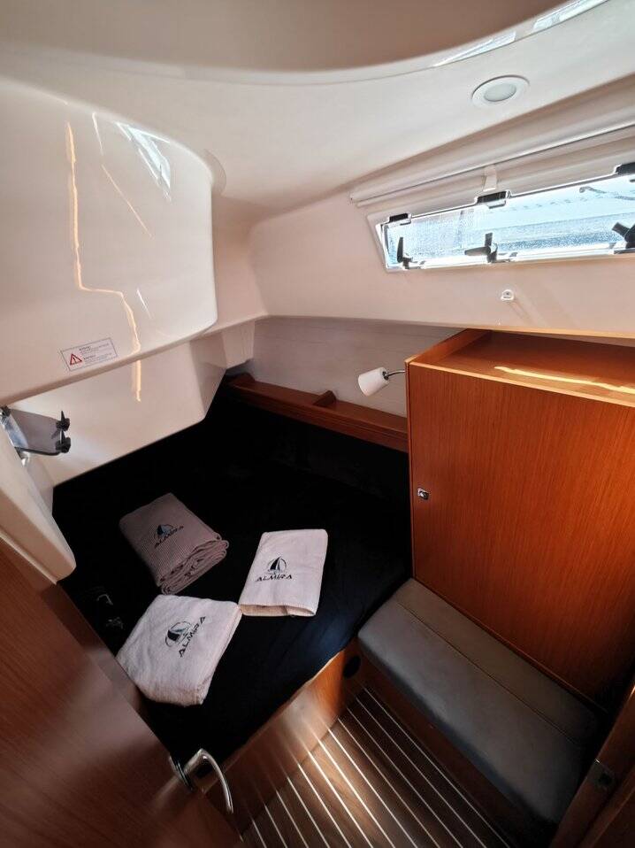 Segelyachten Bavaria Cruiser 37 Almira