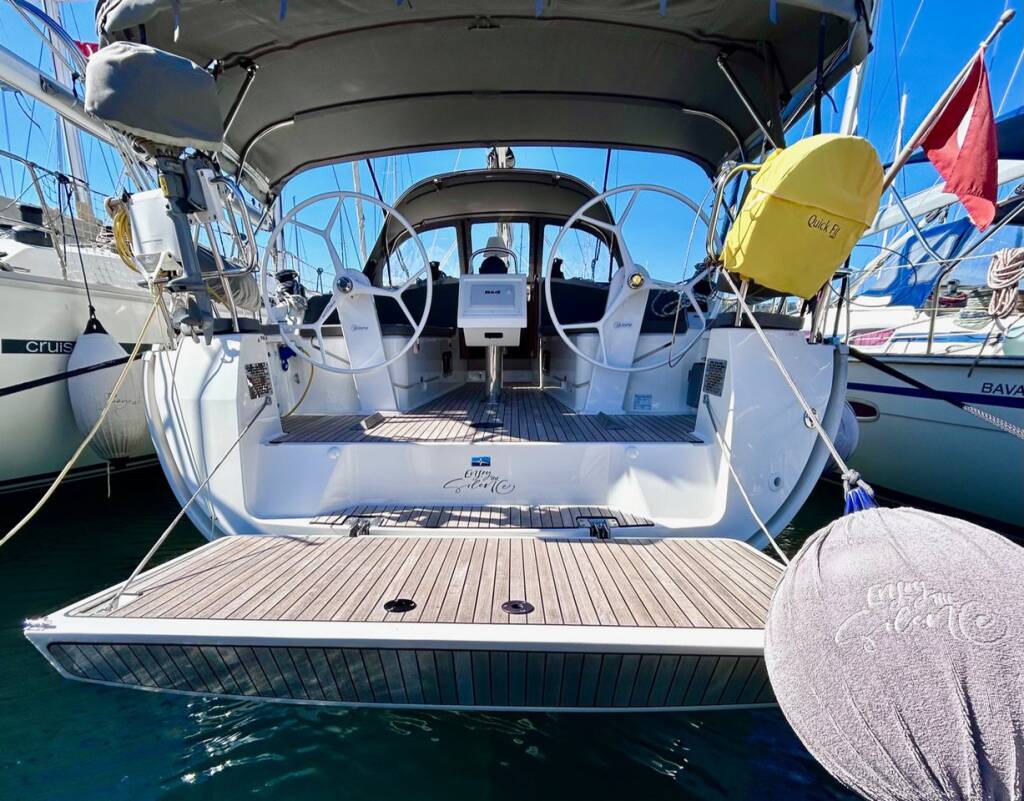 Sailing yacht Bavaria Cruiser 37 Enjoy the Silence