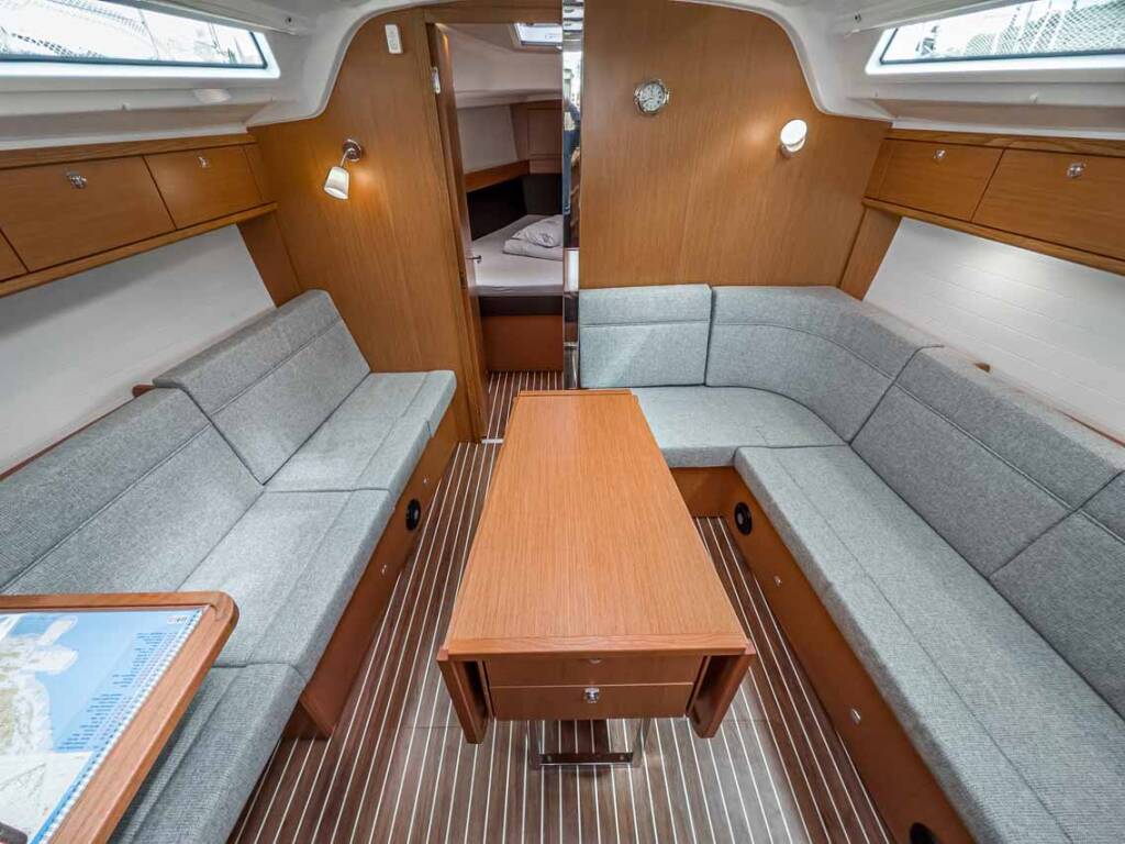 Segelyachten Bavaria Cruiser 37 Scala