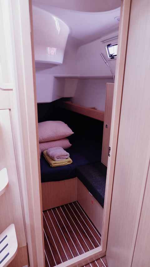 Sailing yacht Bavaria Cruiser 37 Paloma