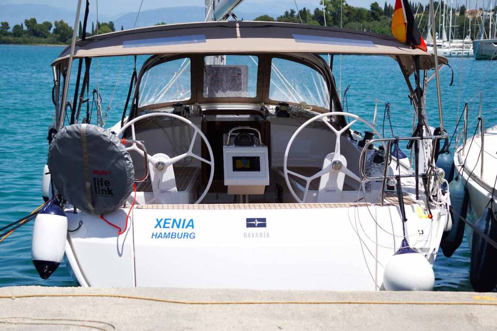 Sailing yacht Bavaria Cruiser 37 Xenia