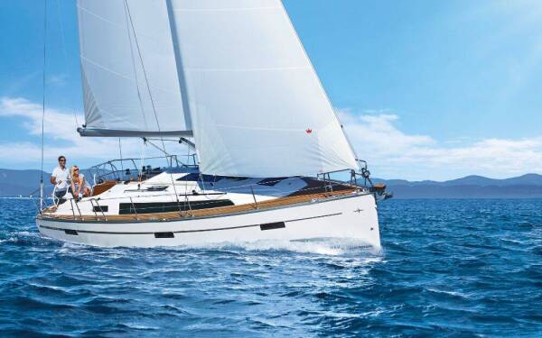 Bavaria Cruiser 37 Kata