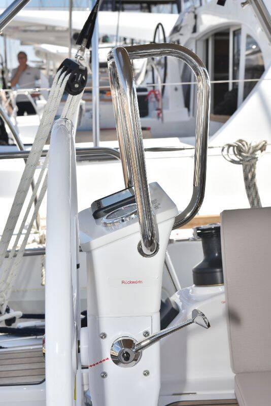 Sailing yacht Bavaria Cruiser 37 White Pearl 