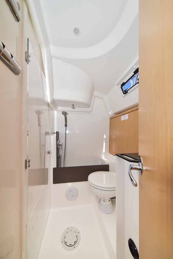Segelyachten Bavaria Cruiser 37 White Pearl 