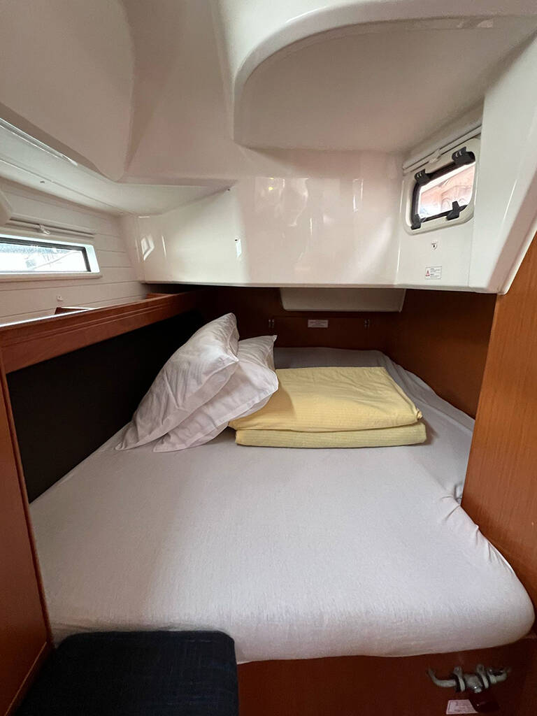 Segelyachten Bavaria Cruiser 37 Jugo