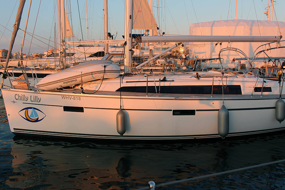 Sailing yacht Bavaria Cruiser 37 Chilly Lilly