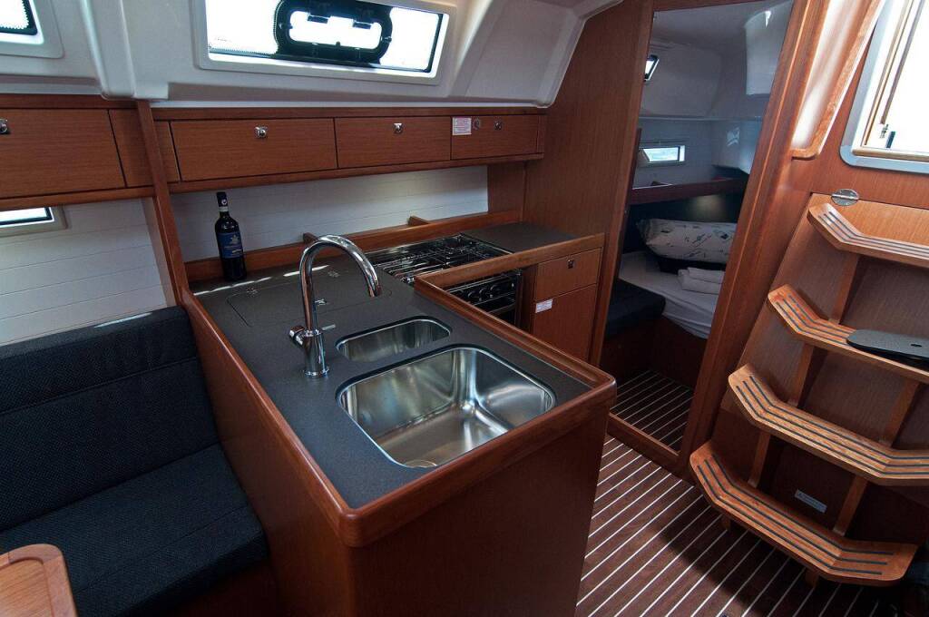 Segelyachten Bavaria Cruiser 37 Adria Nina