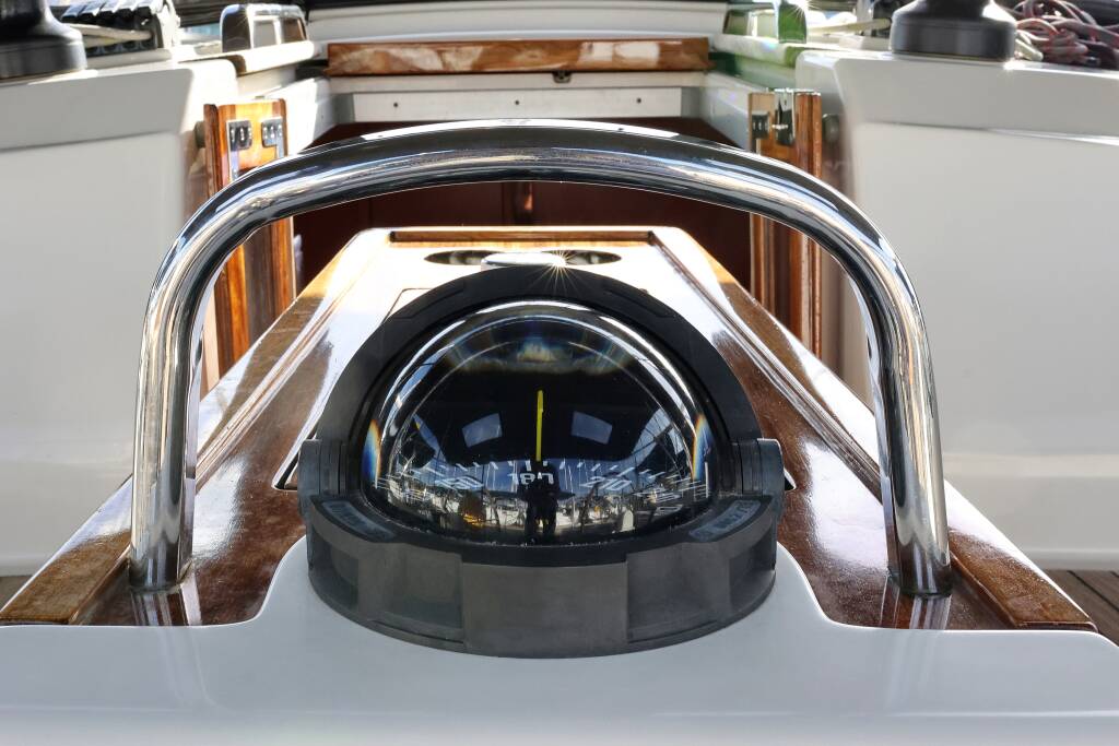 Sailing yacht Bavaria Cruiser 37 Sun Course