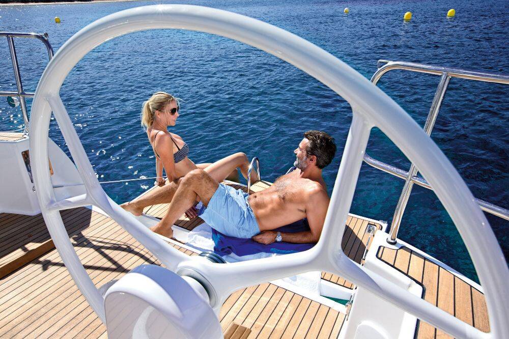 Sailing yacht Bavaria Cruiser 37 Snelly