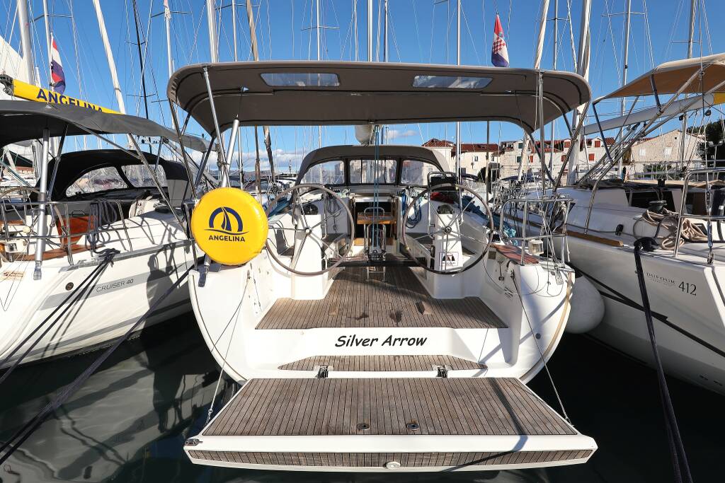 Sailing yacht Bavaria Cruiser 40 S Silver Arrow