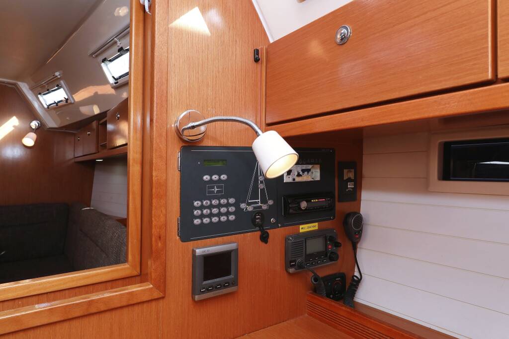 Sailing yacht Bavaria Cruiser 40 S Silver Arrow