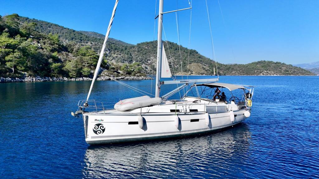 Segelyachten Bavaria Cruiser 40 Mayla
