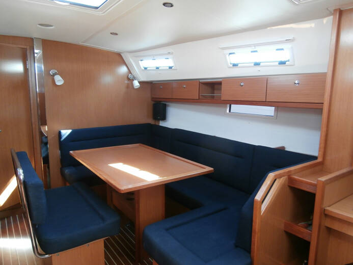Sailing yacht Bavaria Cruiser 40 Monika