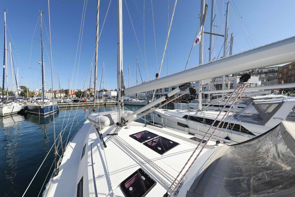 Sailing yacht Bavaria Cruiser 40 Pia M