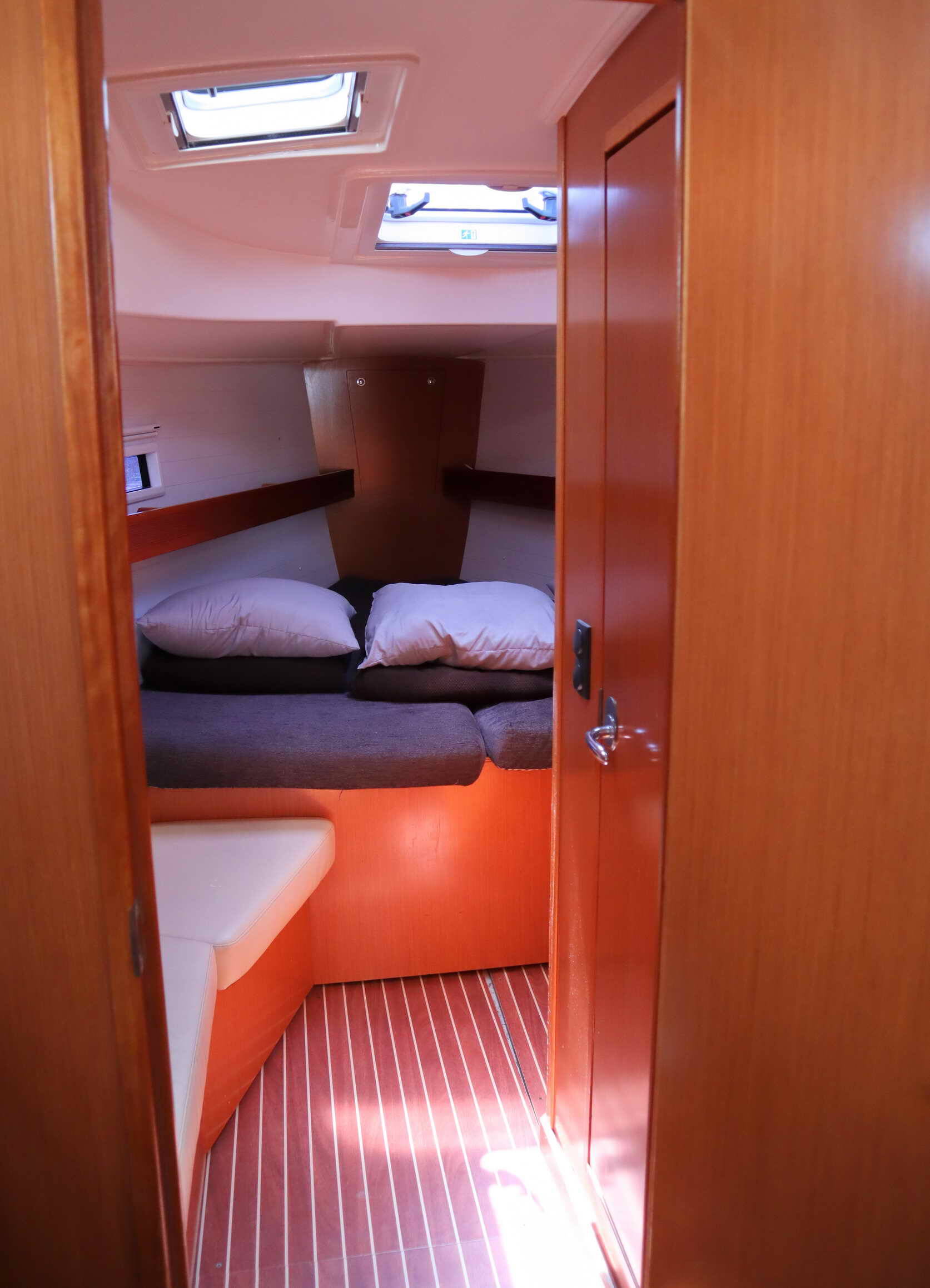 Sailing yacht Bavaria Cruiser 40 ECONOMY