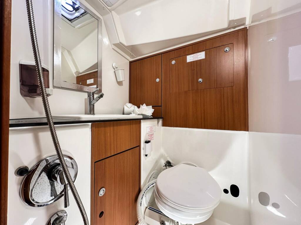 Sailing yacht Bavaria Cruiser 40 Spark 1