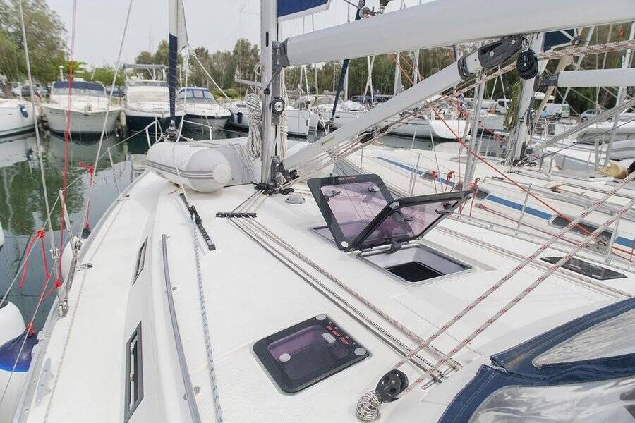 Sailing yacht Bavaria Cruiser 40 Klelia