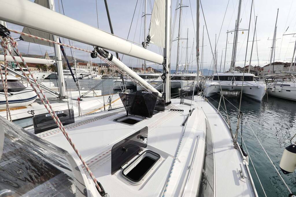 Sailing yacht Bavaria Cruiser 41 Style Anegada