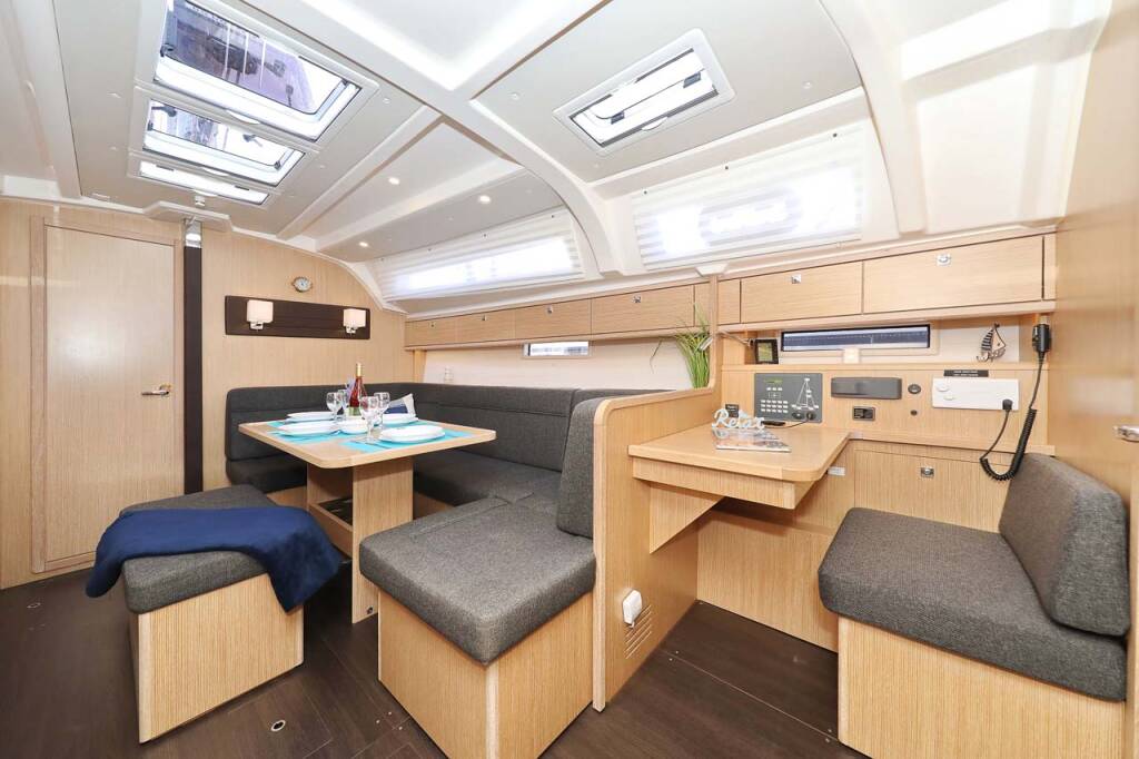 Sailing yacht Bavaria Cruiser 41 Style Anegada