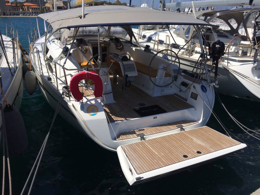 Sailing yacht Bavaria Cruiser 41 Nostalgia