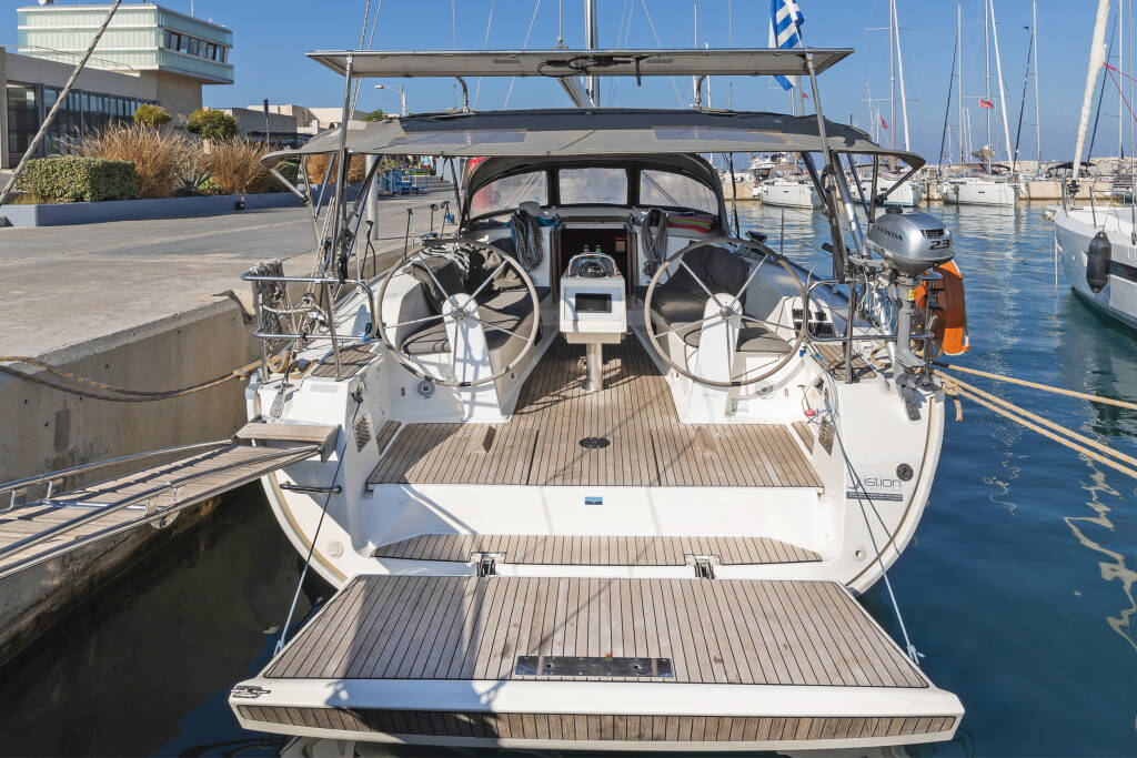 Sailing yacht Bavaria Cruiser 41 Forkys