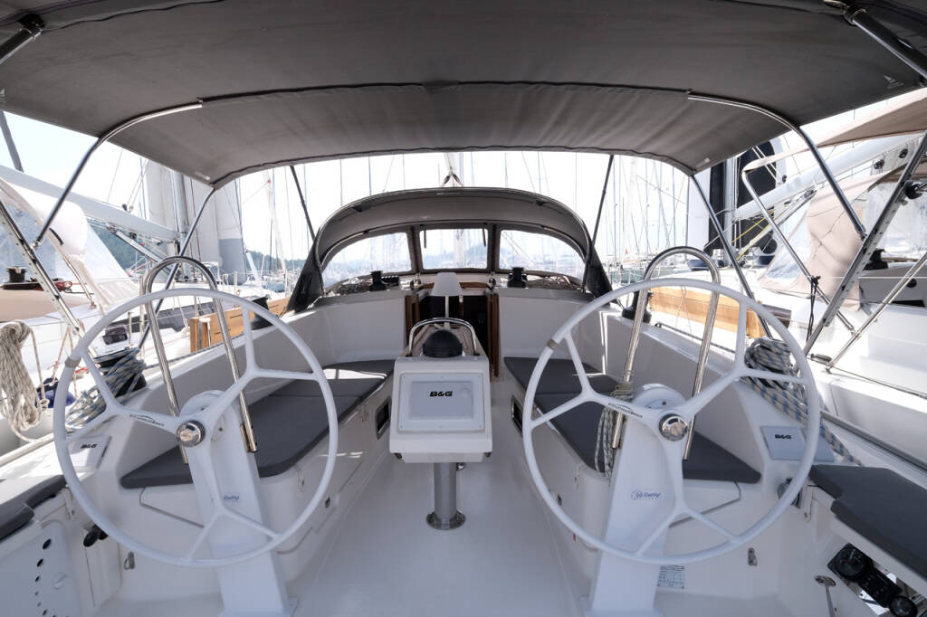 Segelyachten Bavaria Cruiser 41 Marlin 3