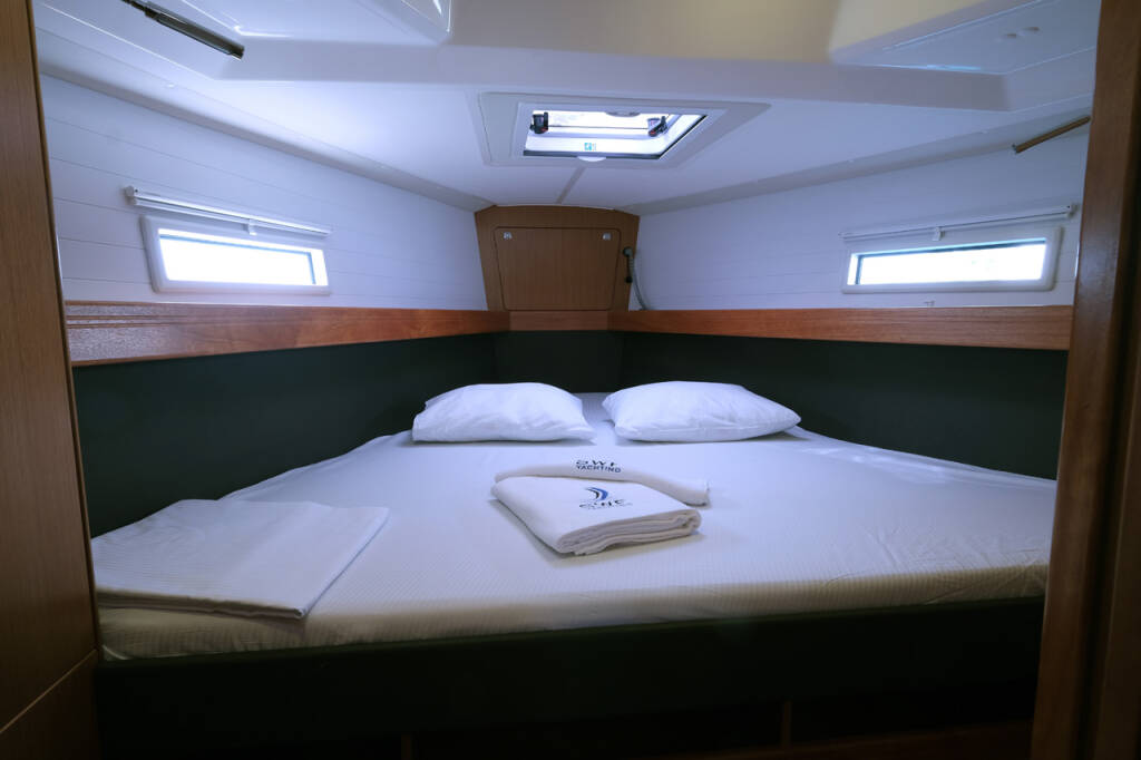 Segelyachten Bavaria Cruiser 41 Marlin 3