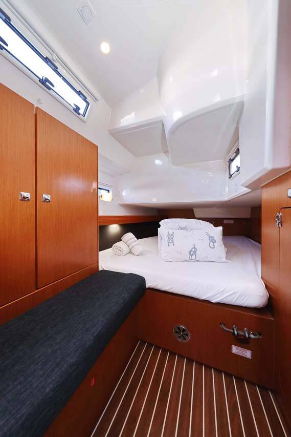 Sailing yacht Bavaria Cruiser 41 Kirka
