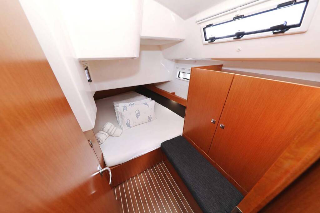 Sailing yacht Bavaria Cruiser 41 Kirka